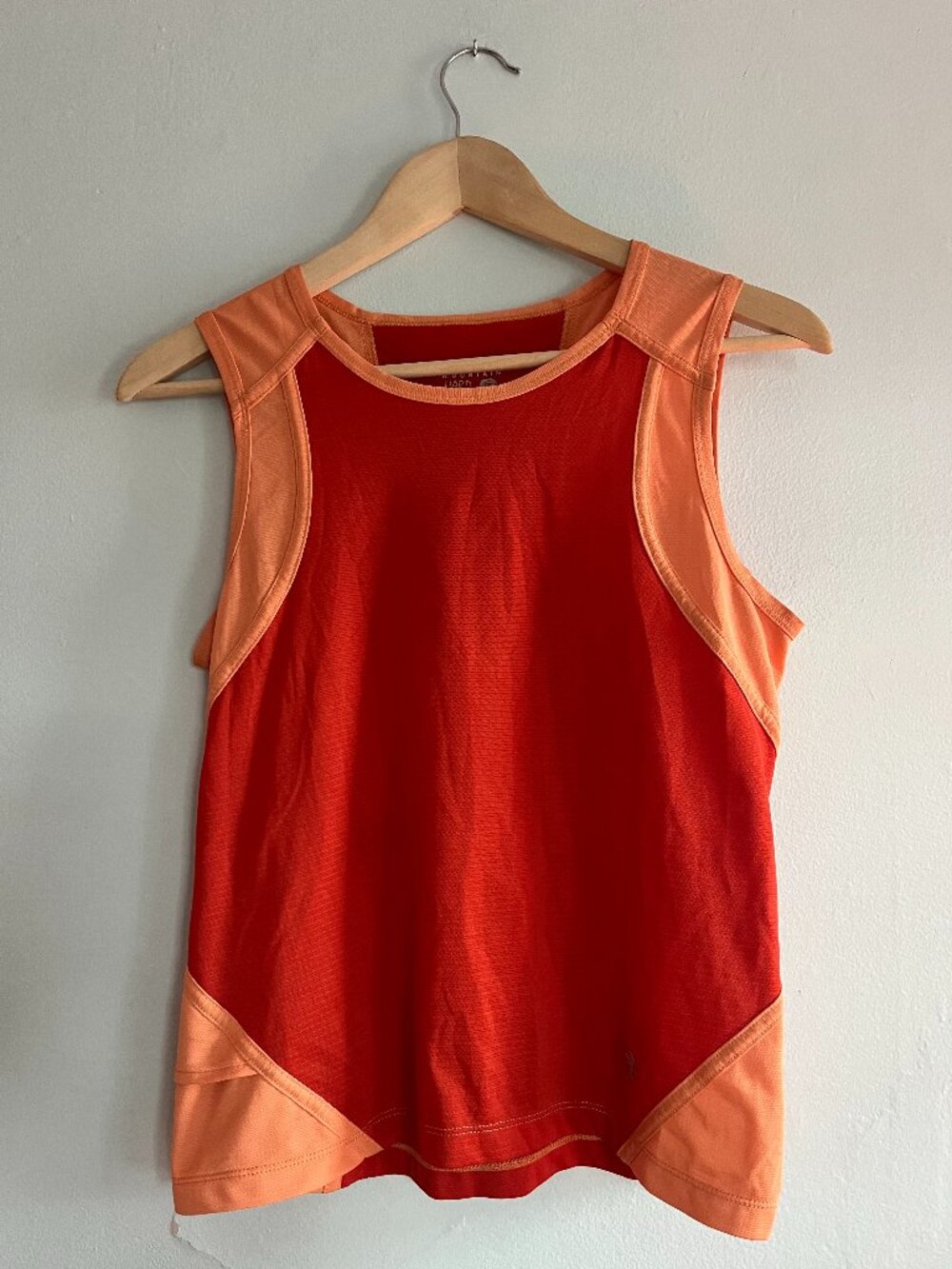 Mountain Hardwear Women's Orange Tank Top Medium